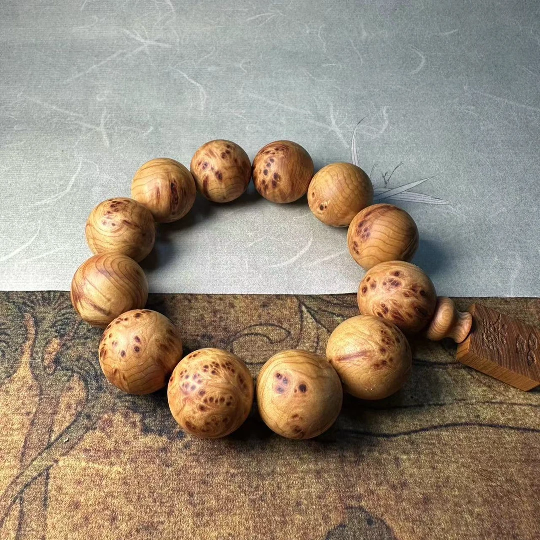 【紫禁城珍品】天然太行崖柏单圈手串满瘤疤2.0cm