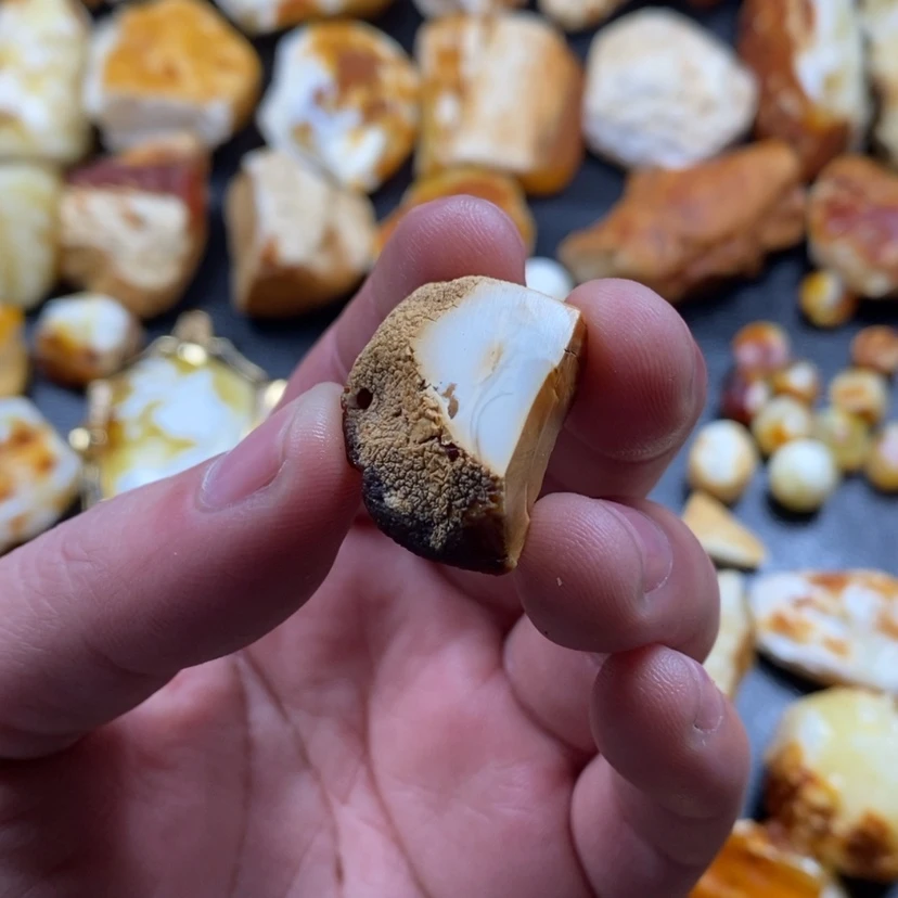 【闪购商品】定制琥珀未镶嵌F****o