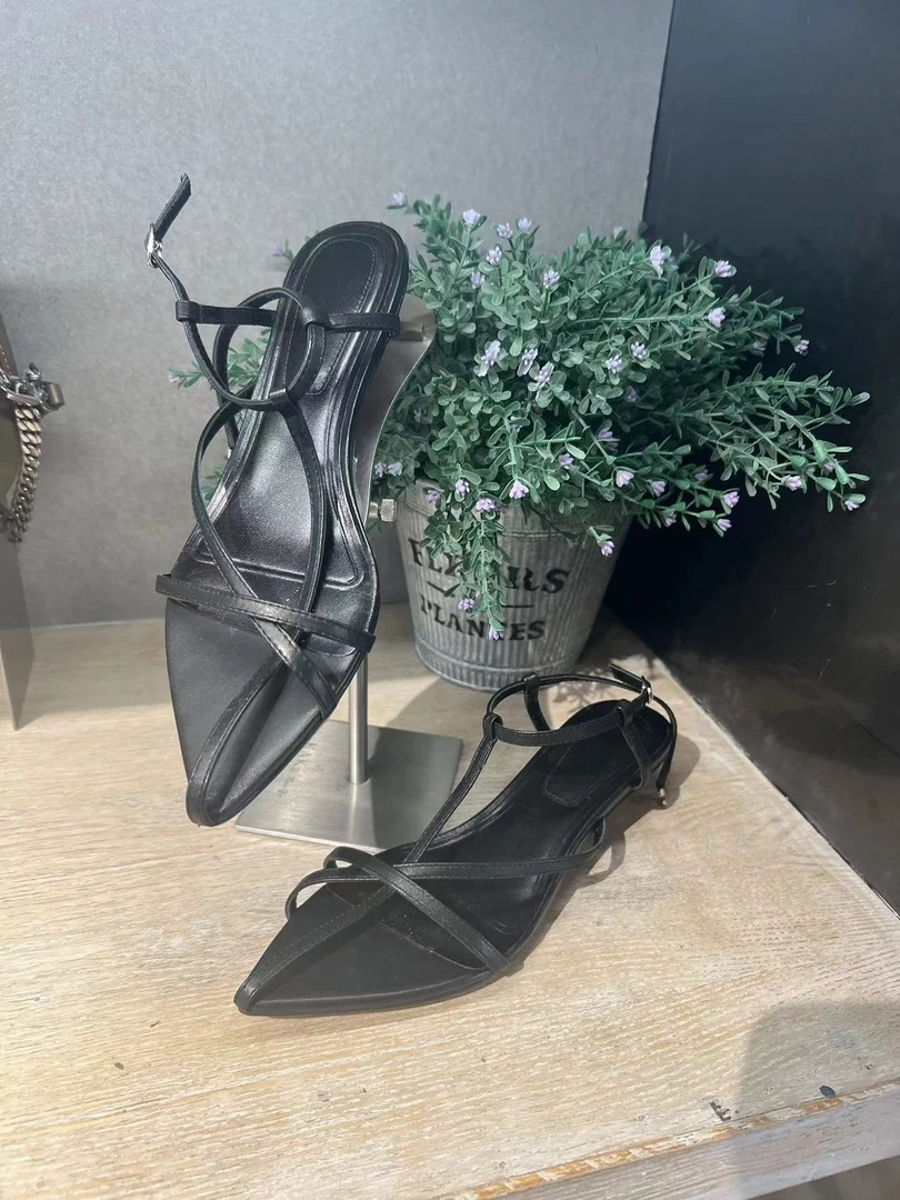 2024豆豆卡卡诺亚829-3 细跟绑带高跟凉鞋