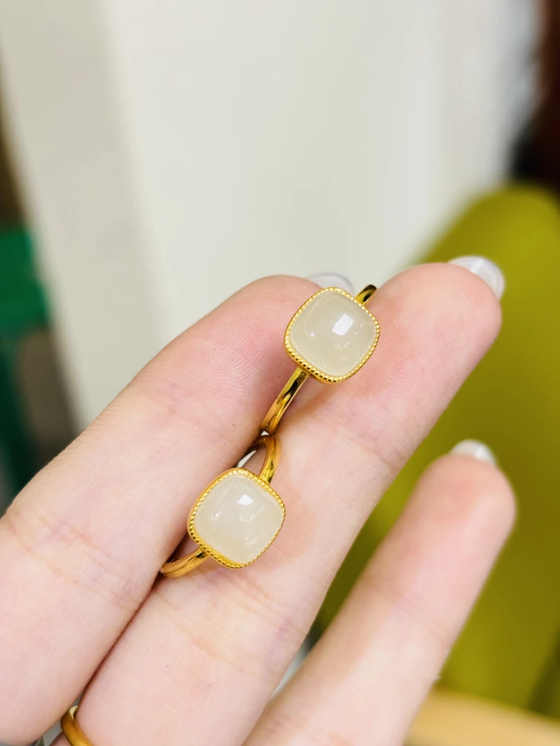 8804 和田玉银镶款戒指 多样性发其一