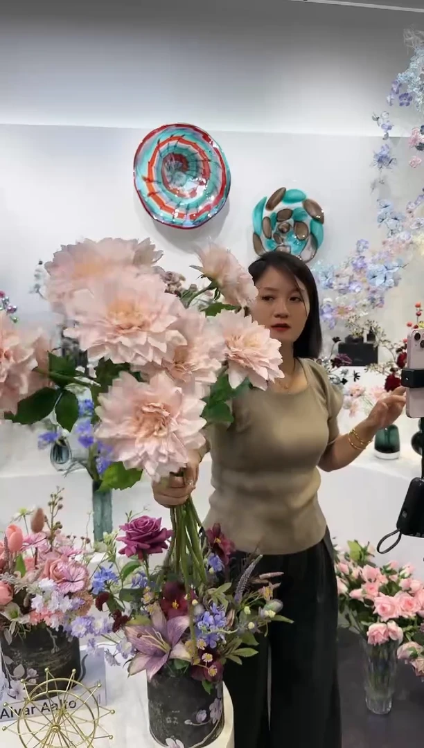 【闪购商品】大丽花粉色6支