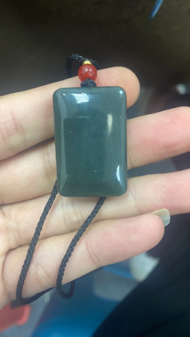 和田玉青玉小面包牌