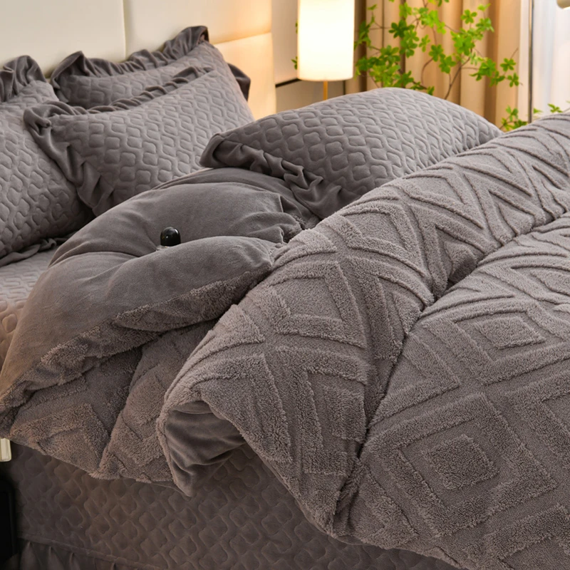 牛奶绒夹棉床盖四件套轻奢高级感加厚床单双面加绒被套珊瑚绒冬季