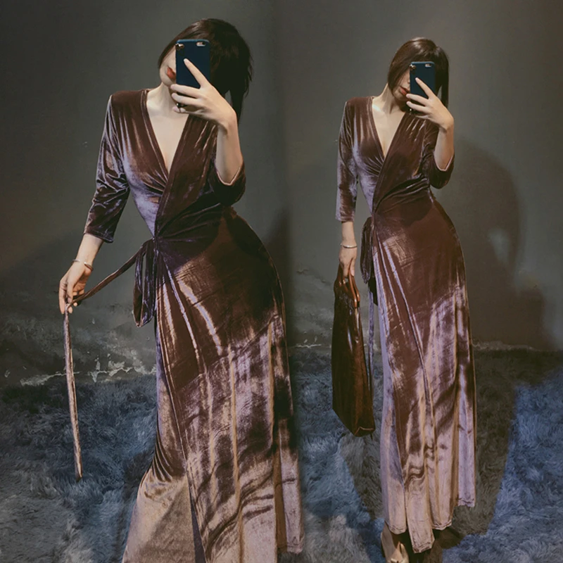 高端丝绒长裙性感微胖大码女显瘦修身收腰一片式裹身连衣裙秋冬装
