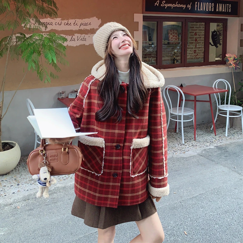 两面穿复古红格皮毛一体外套2024冬季新款毛绒绒拼接韩系穿搭棉衣