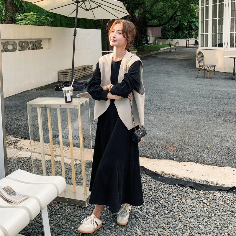 马甲连衣裙套装女2025春秋新款高级感独特超好看韩系慵懒风两件套