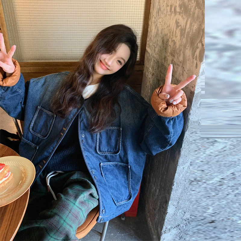 复古港风牛仔羽绒服女2024冬季新款又酷又飒炸街白鸭绒内胆厚外套