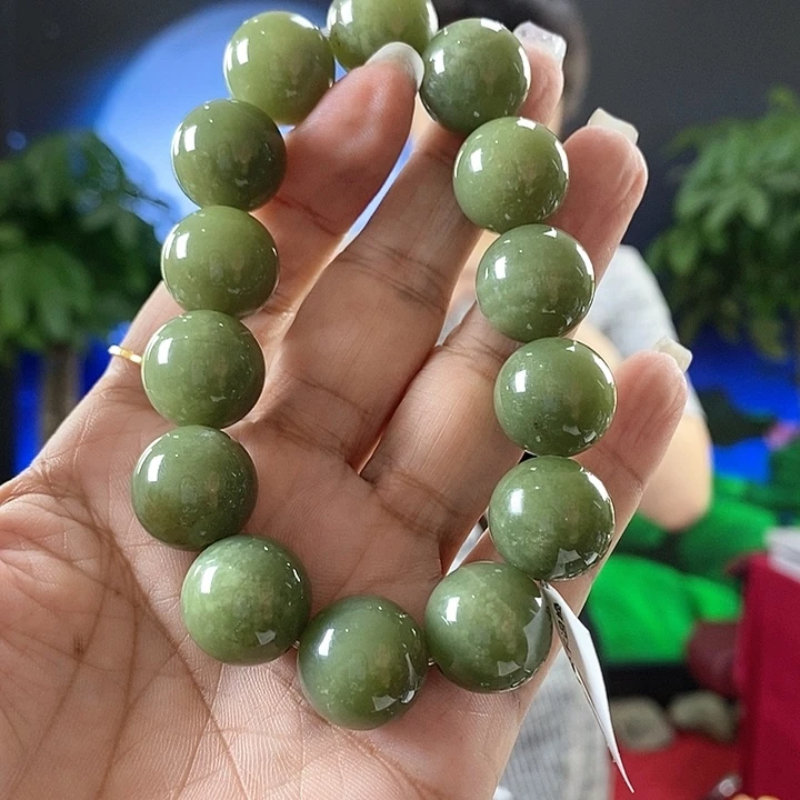 岫岩老玉(透闪石质玉)手串未镶嵌