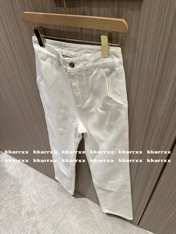 LP 24春夏皮标白色直筒牛仔裤