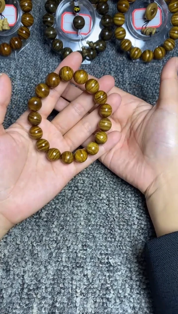 【闪购商品】金丝楠手串/手链1.2花纹款300