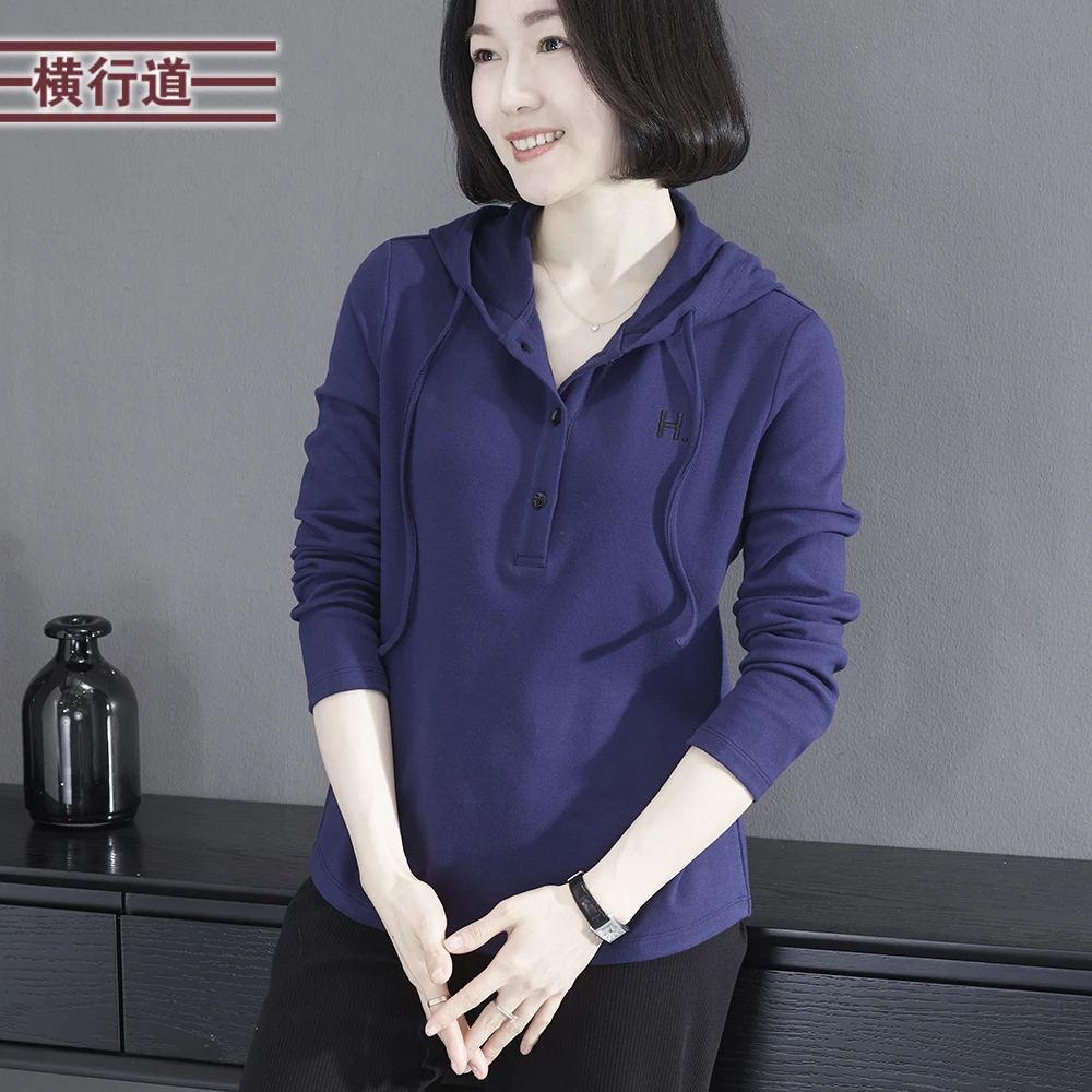 2025秋季新款韩版妈妈大码连帽绣花宽松休闲30-40岁女t恤长袖上衣