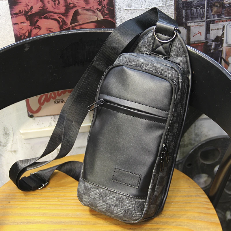 2024格子胸包男斜挎包韩版单肩包新款胸前包男包休闲腰包潮流小包