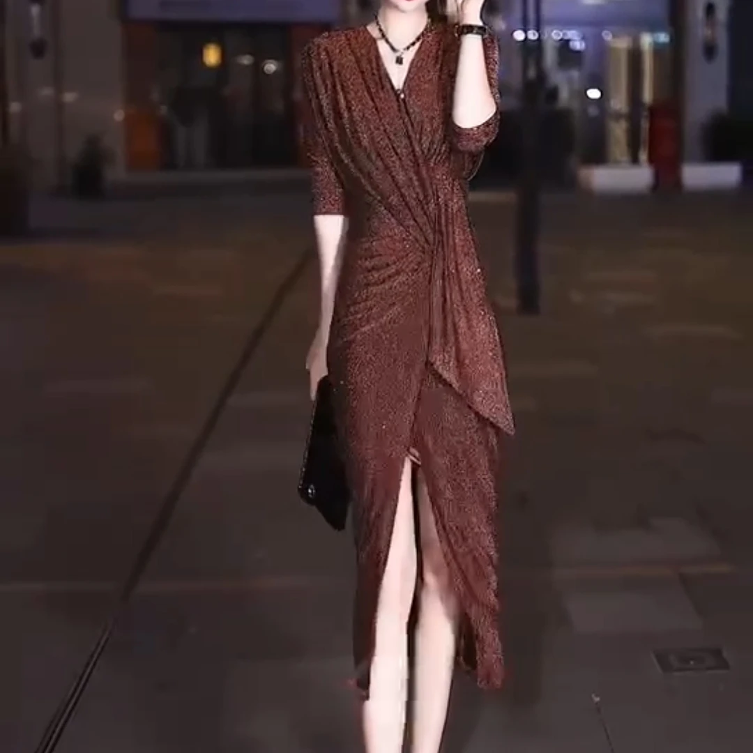 EB洋气开叉连衣裙女2023新款优雅显瘦V领长裙