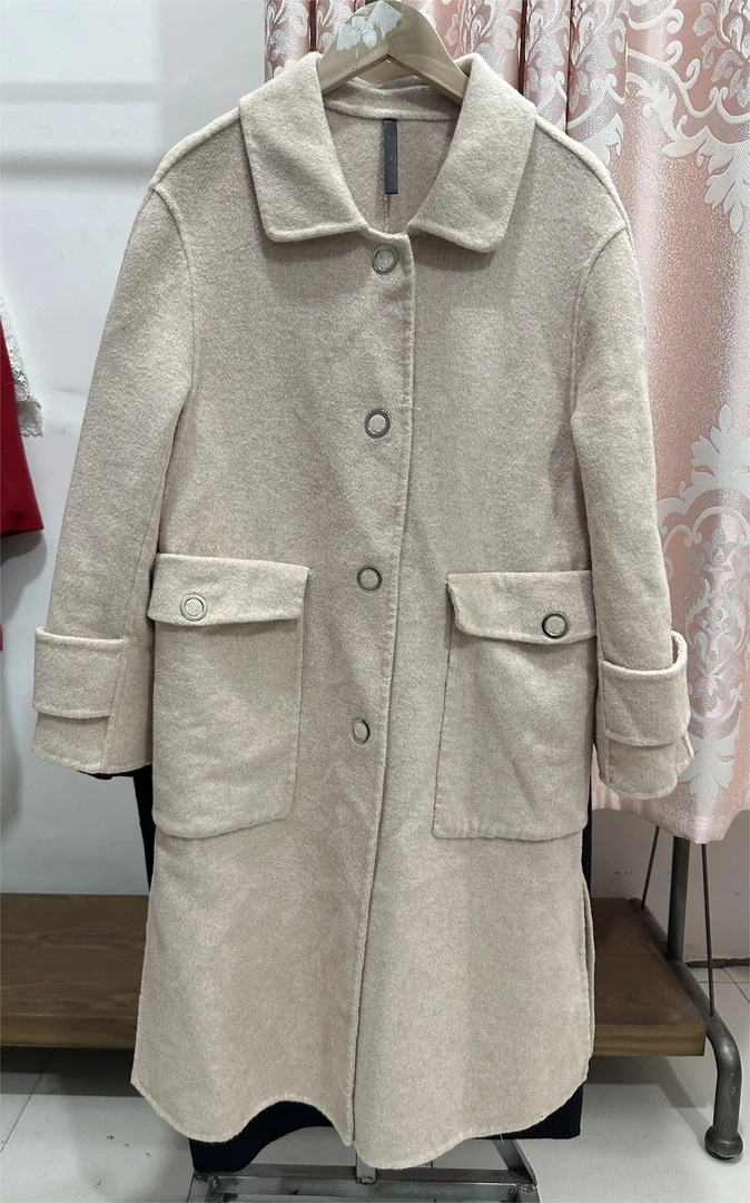 B031-040  直播间主播手里衣服为准 工厂样衣 断码样衣