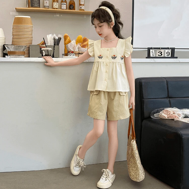女童2024新款夏季套装中大童洋气飞袖娃娃衫短裤休闲夏装两件套潮