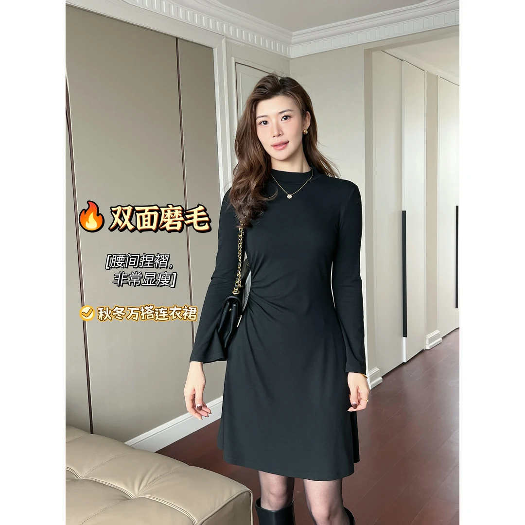 Molly Manor/莫莉庄园法式显瘦气质黑色时尚显瘦长袖打底连衣裙