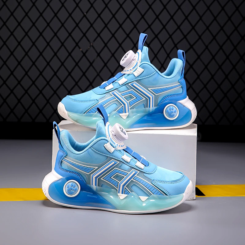 男童板鞋秋季新款学生轻便防滑中大童跑步鞋儿童运动休闲鞋男孩子