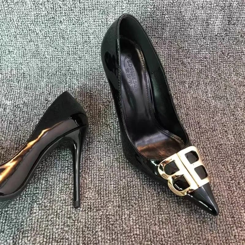 黑色漆皮名媛气质细跟尖头高跟鞋女双b时尚百搭秋冬浅口法式单鞋