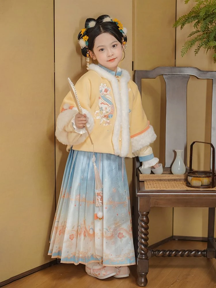 冬季新款儿童汉服女童冬季国风冬款古装加厚冬款面裙过年宝宝拜年