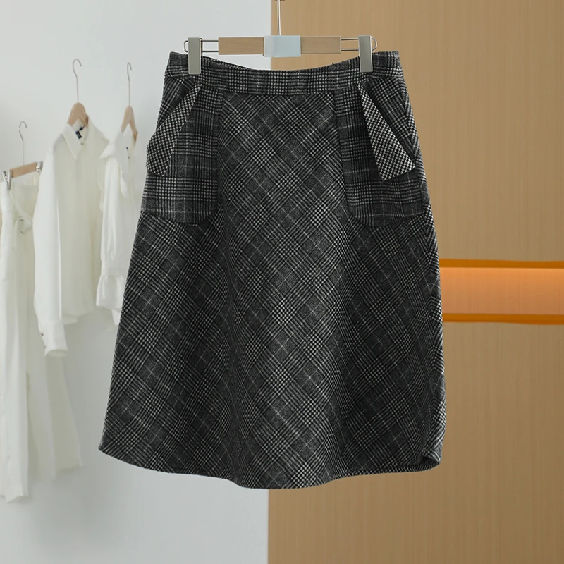 【唐长老自营】货号4649女装冬新款简约休闲半身裙子M