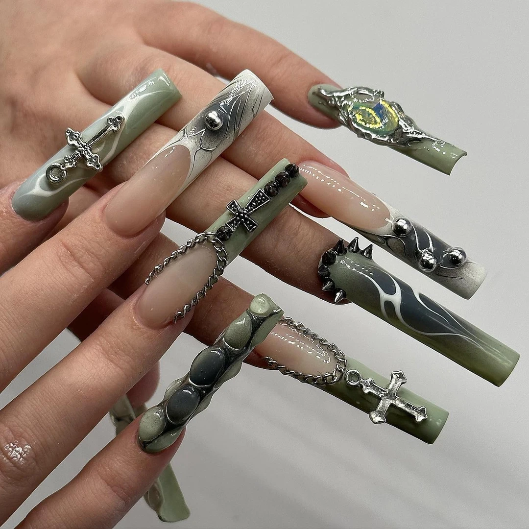 BB绿色中长款N莓果纯手工穿戴甲【狡黠】辣妹y2k显白气质ins穿戴式