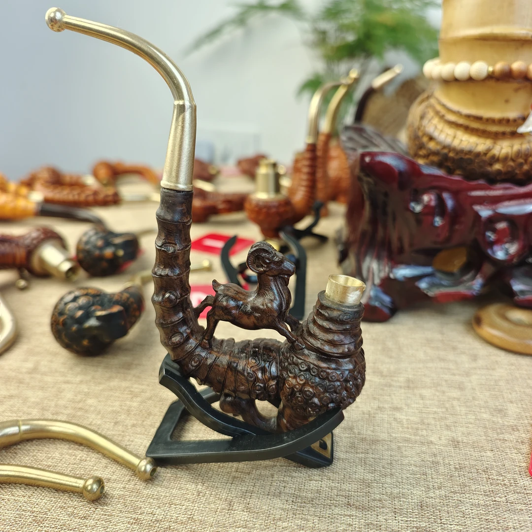 贵州民间烟斗黑檀木雕刻羊生肖一弯一体