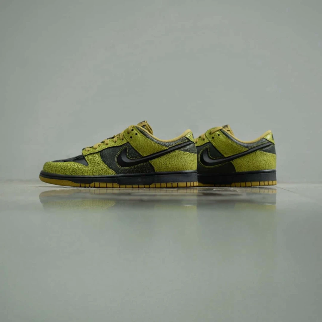 NIKE/耐克Dunk Low 绿黑男女同款爆裂纹万圣节低帮板鞋HV6103-300