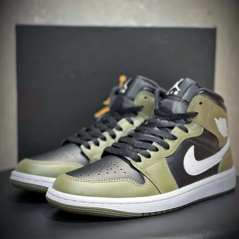 AIR JORDAN官方正品 AJ1 男子绿黑色中帮复古运动板鞋 DQ8426-092
