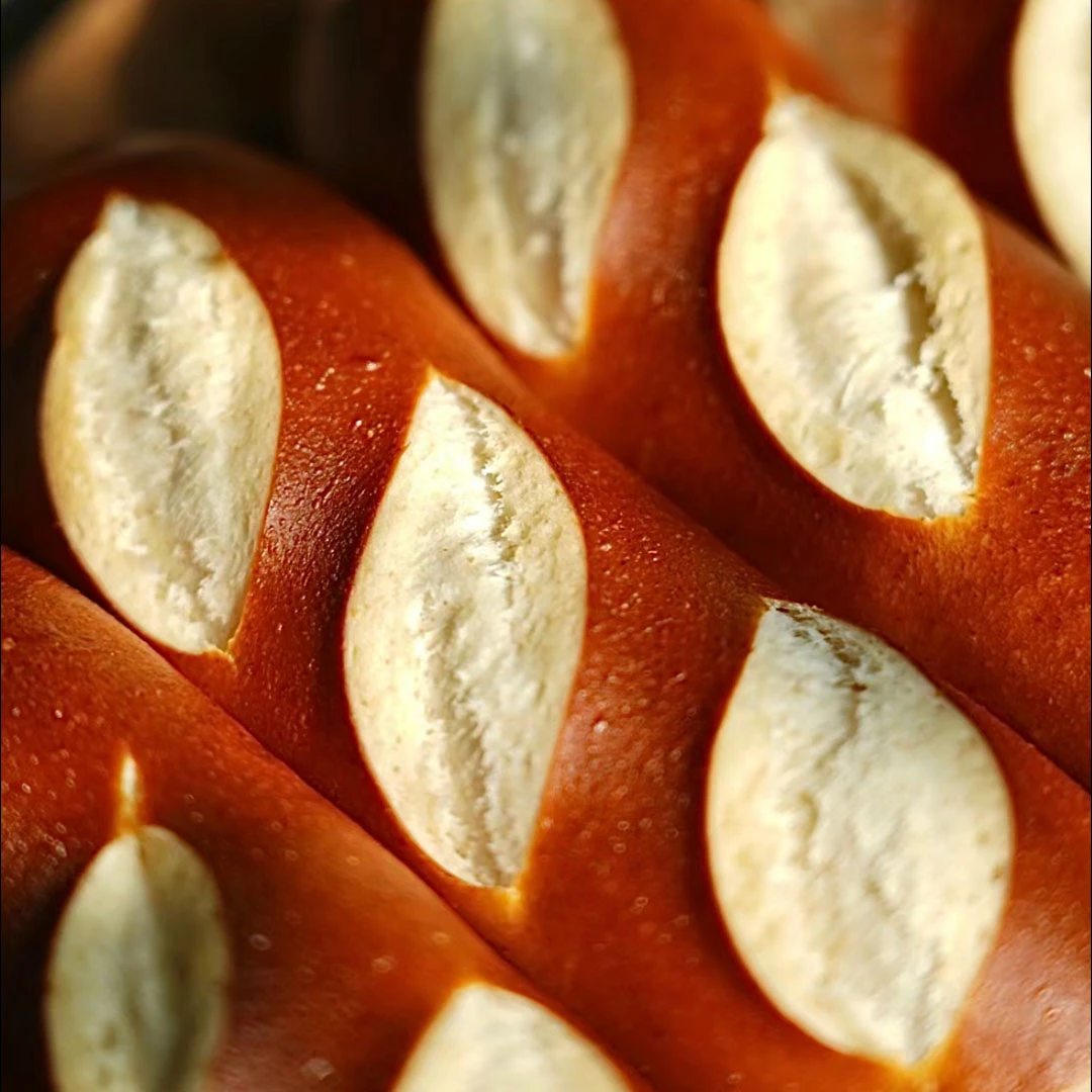 【156Kcal】原麦碱水面包无蔗糖营养手工大餐救星