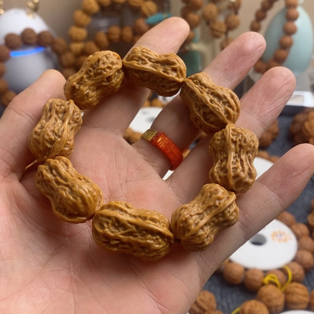 【闪购商品】桃核吊坠
