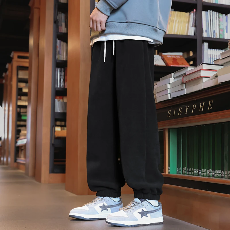 迈特优秋季新款男士秋冬潮流宽松百搭保暖博奥绒休闲裤8052