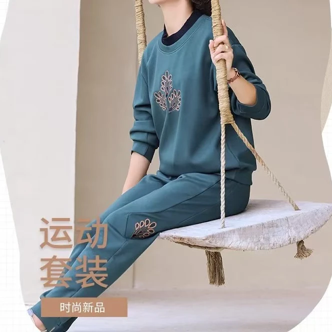 TZ318-23时尚休闲秋冬装套装