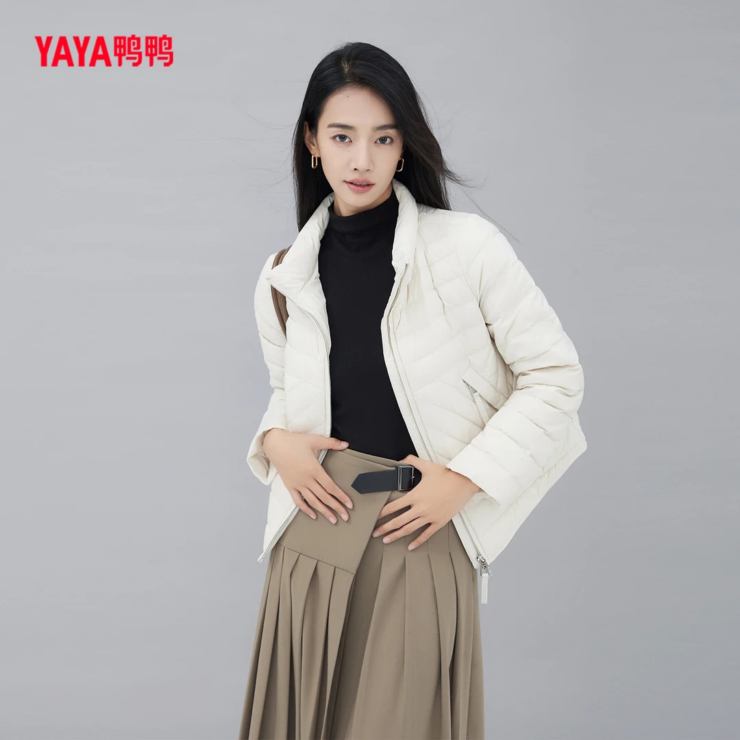 YAYA/鸭鸭冬季时尚休闲舒适女士白鸭绒短款羽绒服YE3B609802N