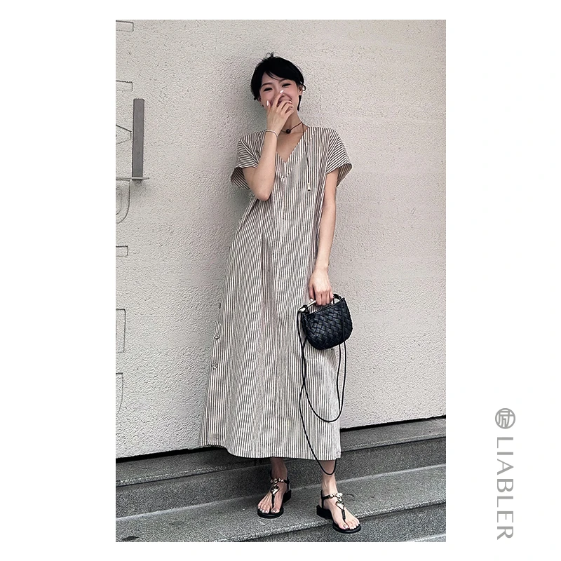 LIABLER/励【昆山玉】2024春夏棉麻条纹V领直筒连衣裙 LSS24518D