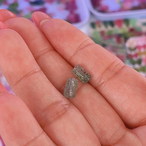 水晶吊坠(不含链)未镶嵌柚****?