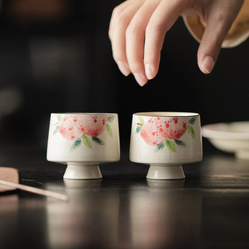 白粉引手绘桃子主人杯粉彩诧寂风高足茶杯品茗杯手工粗陶釉上彩女