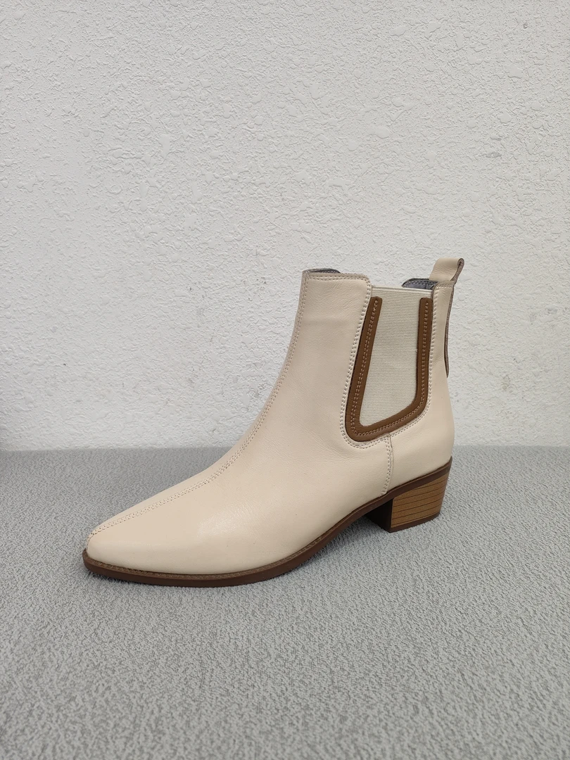 56879新疆包邮新款真皮女鞋低跟时尚百搭尖头