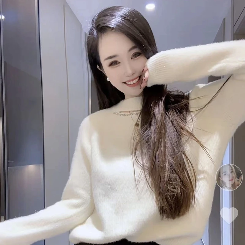 软糯温柔风镂空钉珠圆领针织毛衣女秋季新款气质慵懒感套头上衣