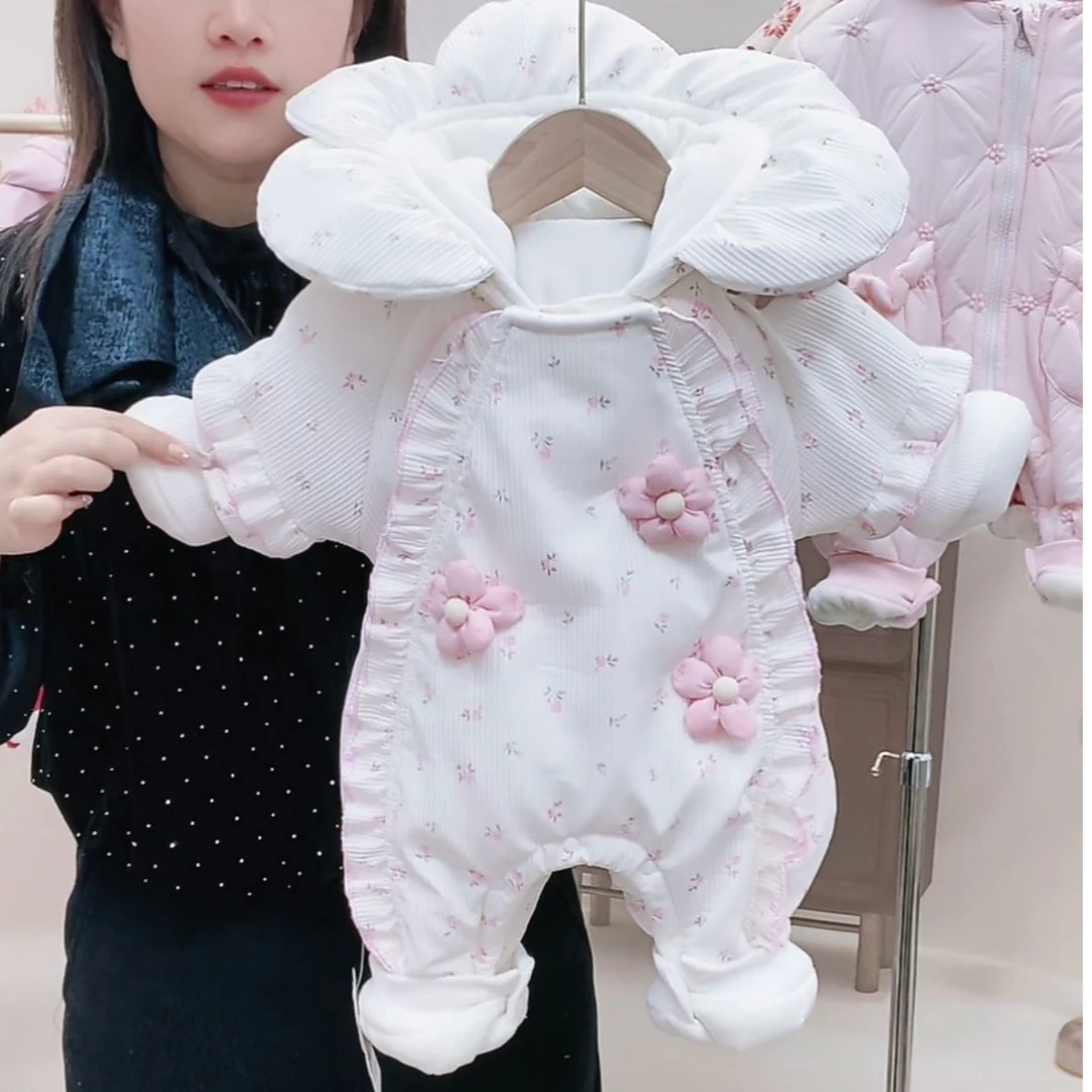 婴儿连体衣棉服小公主超萌爬服新年衣服宝宝抱衣洋气新生儿衣服潮