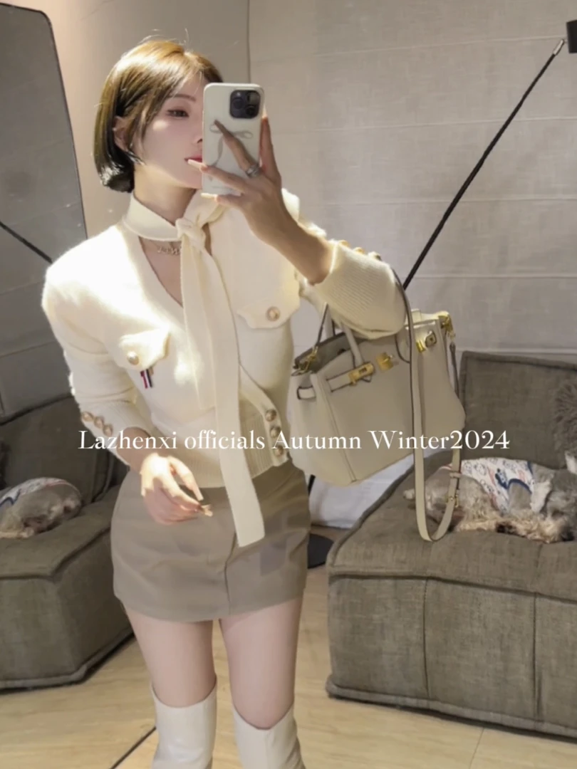 NOV晚妤马德里构思 设计感V领毛衣女复古修身显瘦长袖上衣冬季