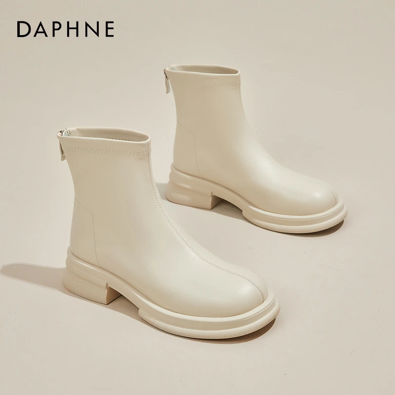 达芙妮厚底切尔西短靴女2025秋冬季新款百搭时尚英伦风白色马丁靴