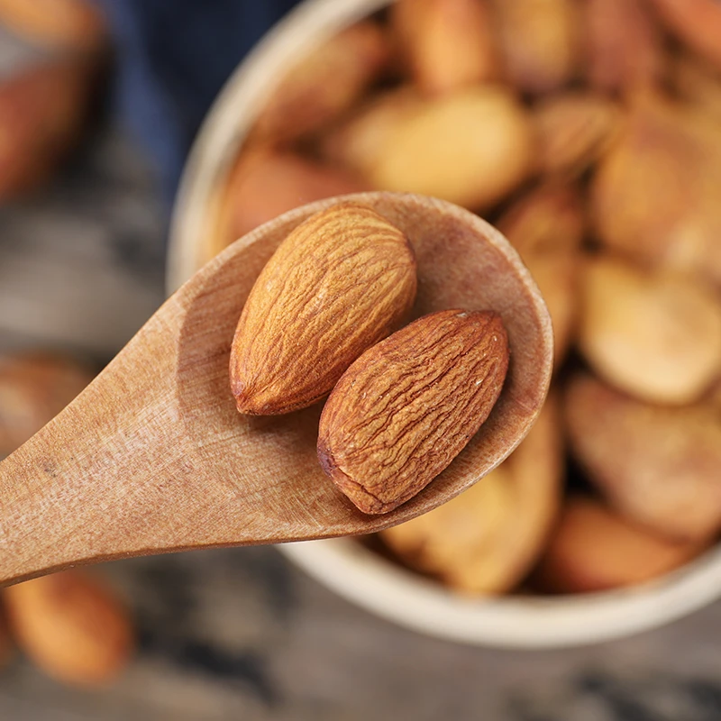 新货手剥薄壳巴旦木奶香味罐装坚果零食