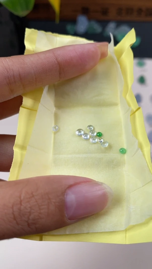 【闪购商品】翡翠蛋面未镶嵌翡翠蛋面