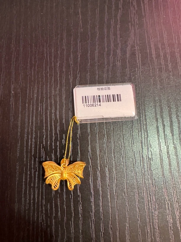 足金蝴蝶结吊坠时尚