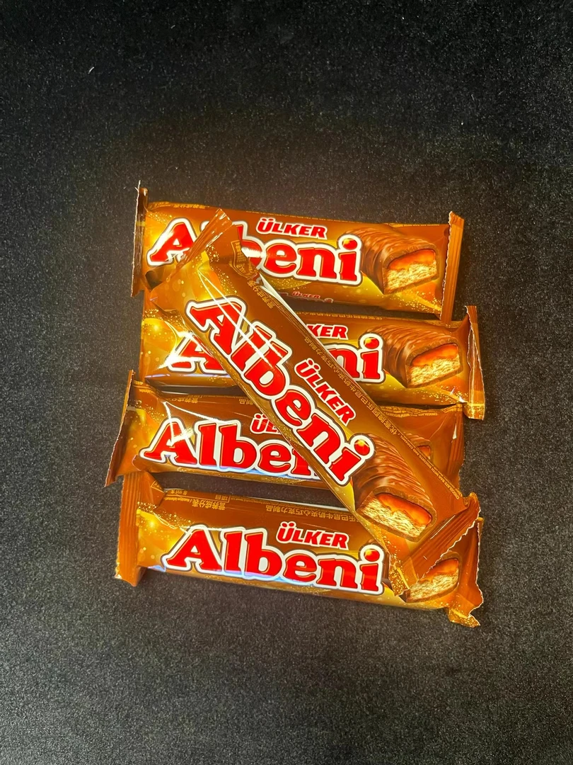 ulkar albinni   阿乐巴尼牛奶巧克力 40g AR