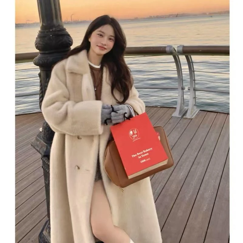 2025秋冬新款加厚长款西服领毛毛大衣外套棉服