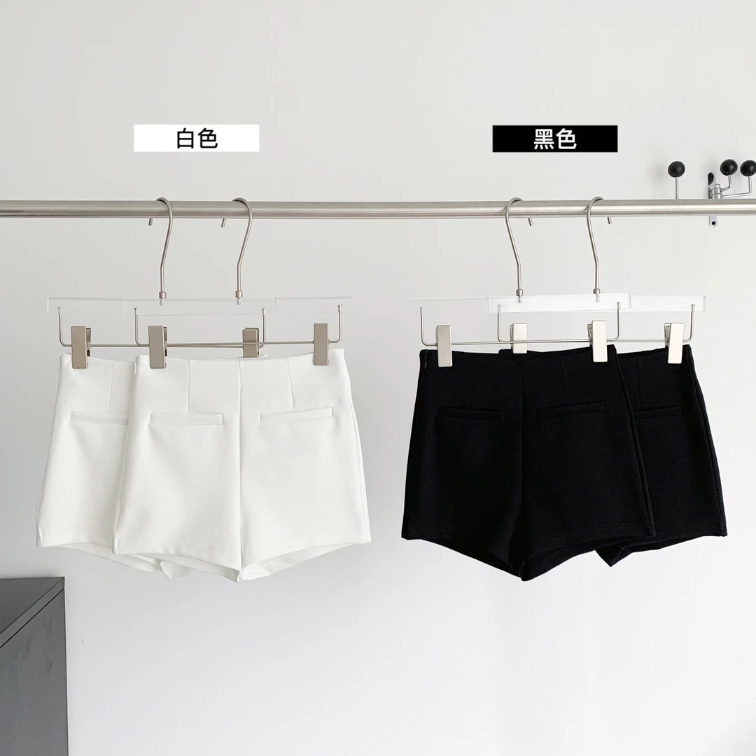 【XIAOBAWANG】新款简约两色中腰紧身性感辣妹包臀贴袋西装短裤