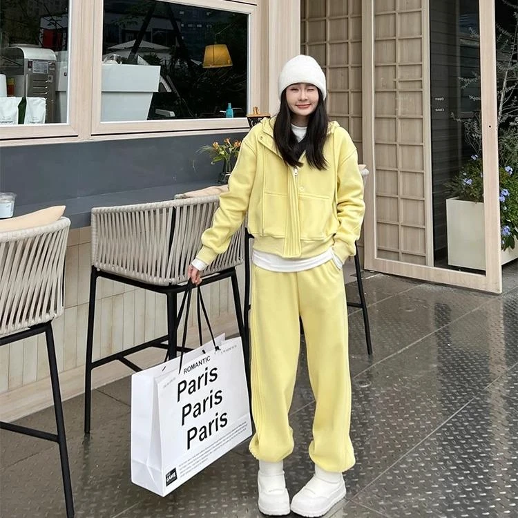 时髦柠檬黄连帽卫衣套装女2025秋冬新款设计感休闲两件套