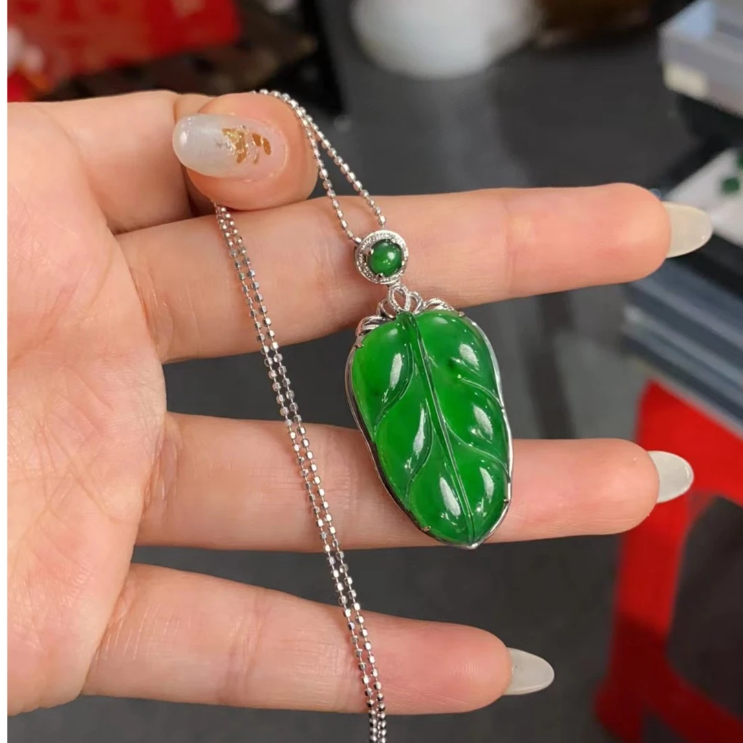 18K金翡翠吊坠L8450