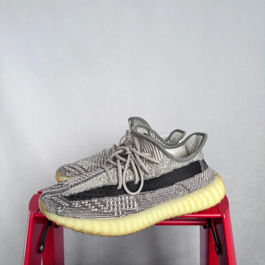 Yeezy350芝麻42.5码 QQ0217休闲鞋